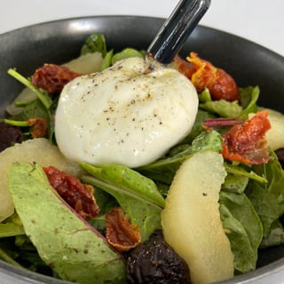 BURRATA SALAD